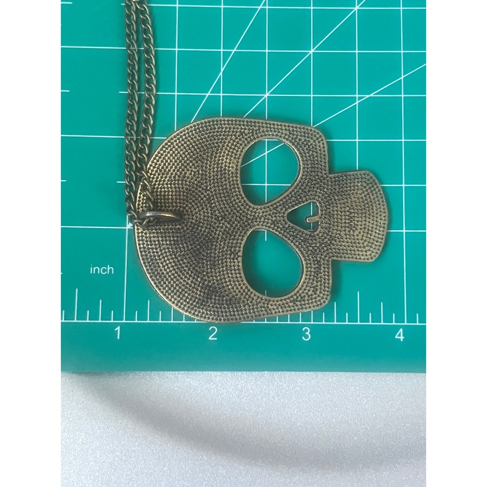 New Skull Pendant Necklace Floral Etched Bohemian Statement Jewelry - Picture 10 of 11
